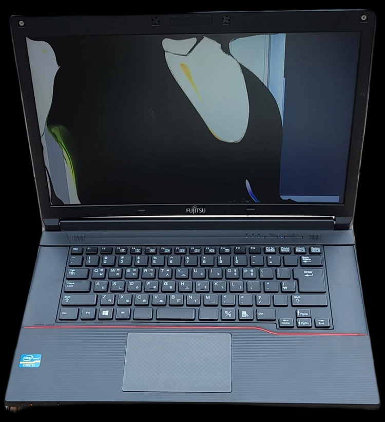 후지쯔 Lifebook A573/G 노트북 - 안심되는 중고거래