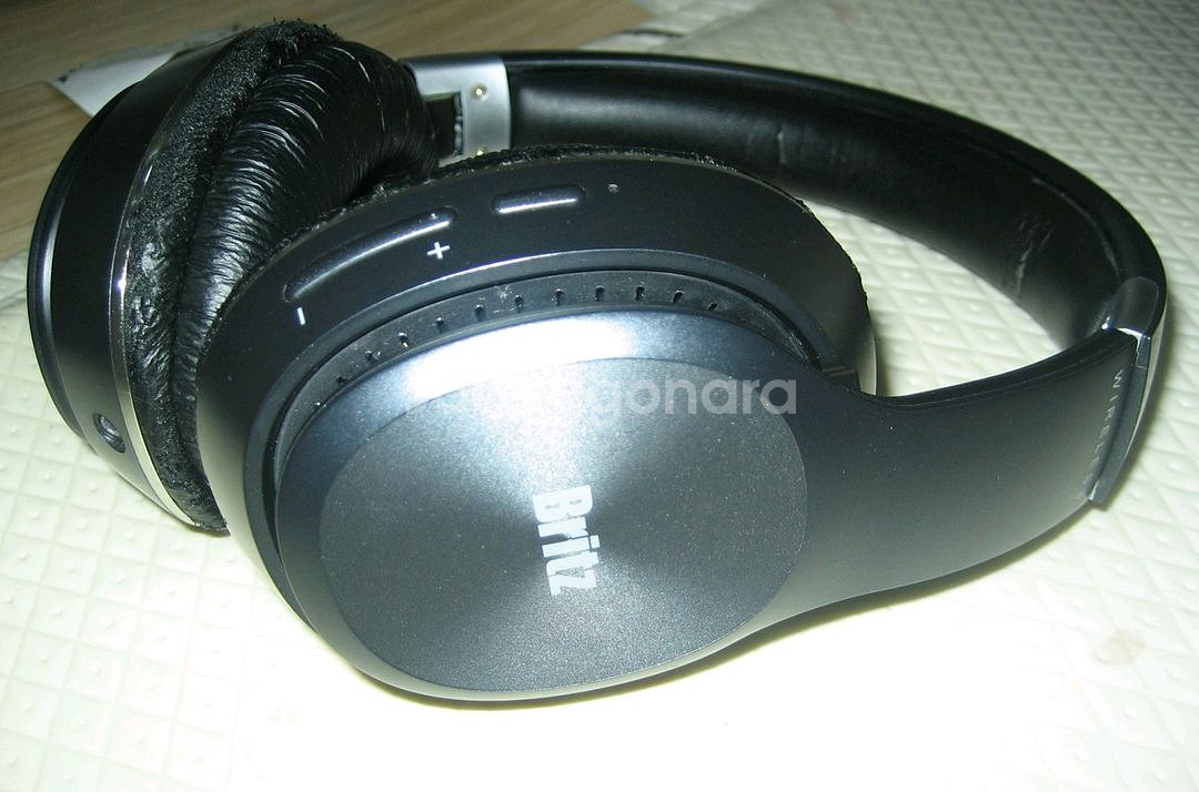 브릿츠 블루투스 헤드폰 팝니다--2