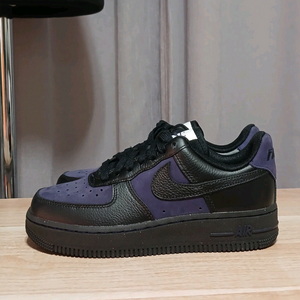 나이키 우먼 에어포스1 07 LX 225사이즈 새제품