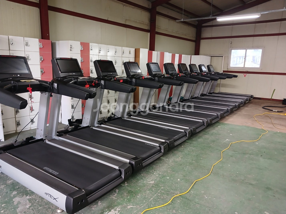 레돈, 스텍스s23x 런닝머신 판매합니다--1