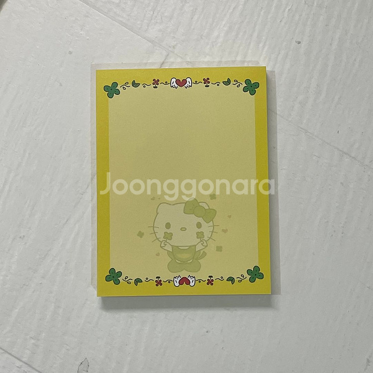 [ 메모지 ] 헬로키티 행운 클로버 메모지 떡메모지--0