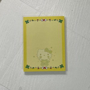 [ 메모지 ] 헬로키티 행운 클로버 메모지 떡메모지