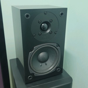 NHT SUPERZERO 2.1 스피커