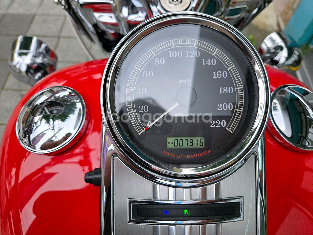 할리 로드킹.10년7800키로--7