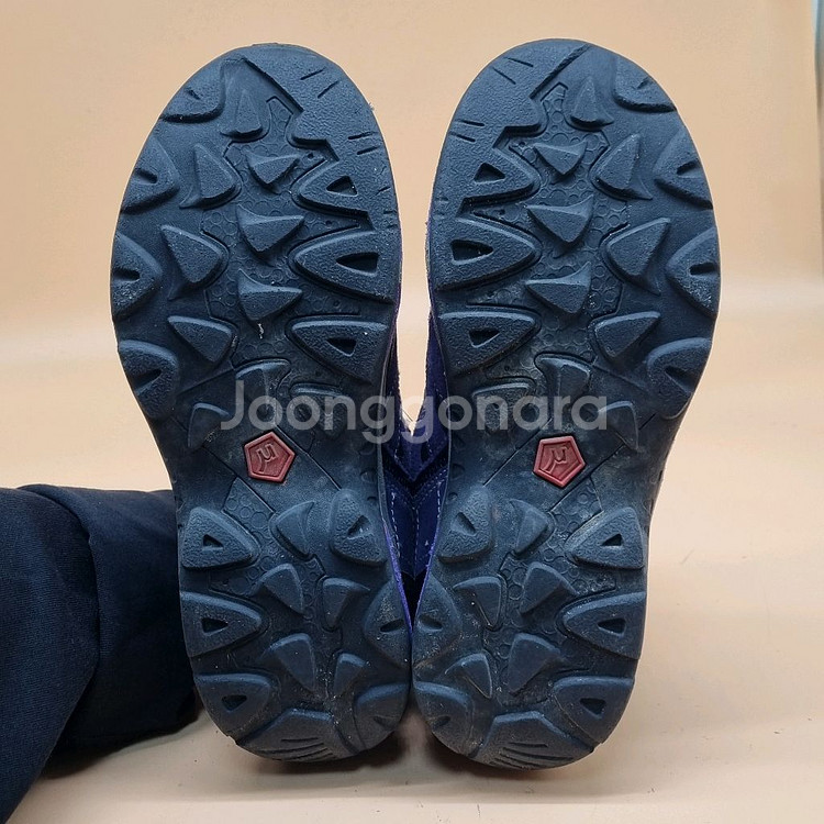 코오롱스포츠 고어텍스 등산화 235--2