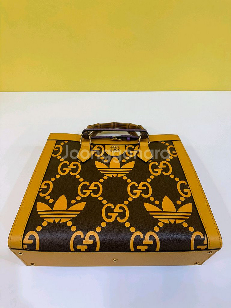 구짜 아디다스 다이에나 탑핸들 토트백678843--5