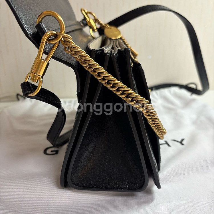 지방시가방 GV3--6