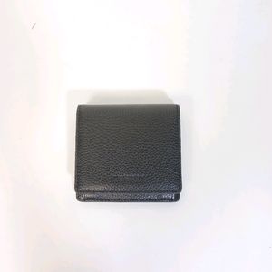 트루살디 검정색 가죽 남성 3단 지갑
