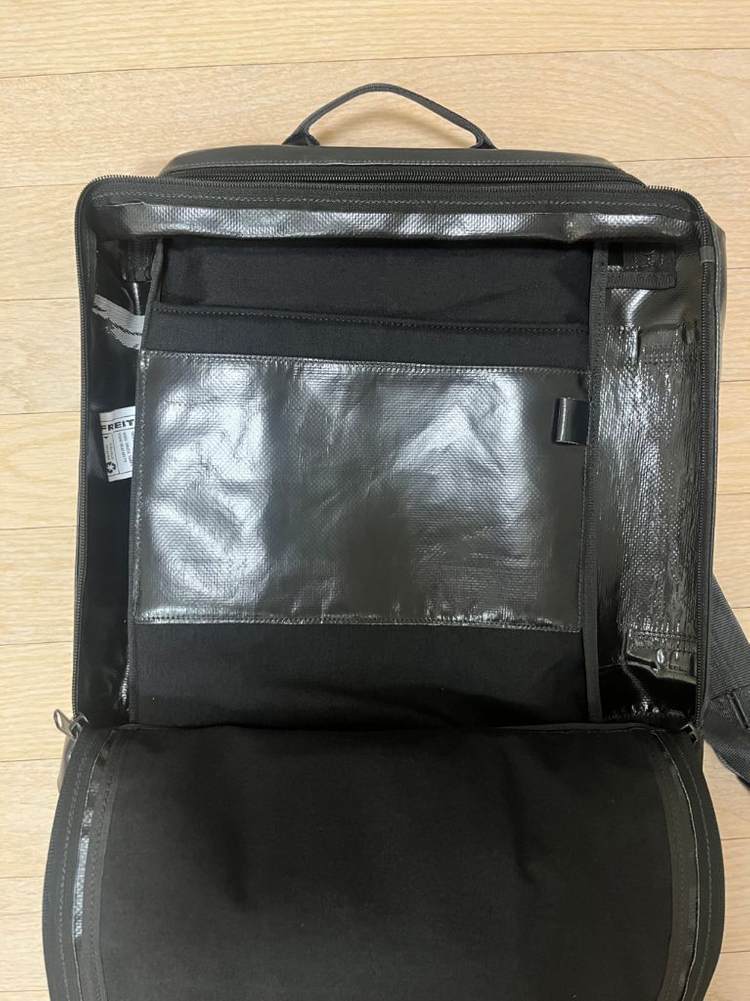 프라이탁 하자드 하파오 F306 백팩 가방--2