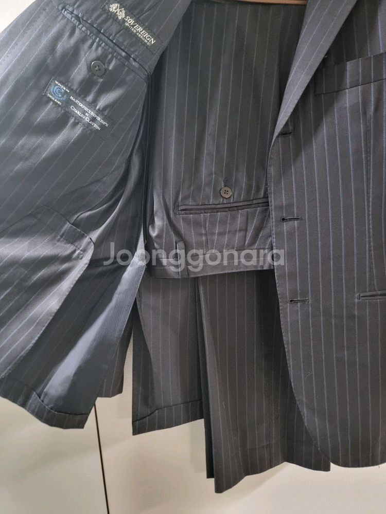 소버린 찰스 클레이튼 다크네이비 스트라이프 수트--5