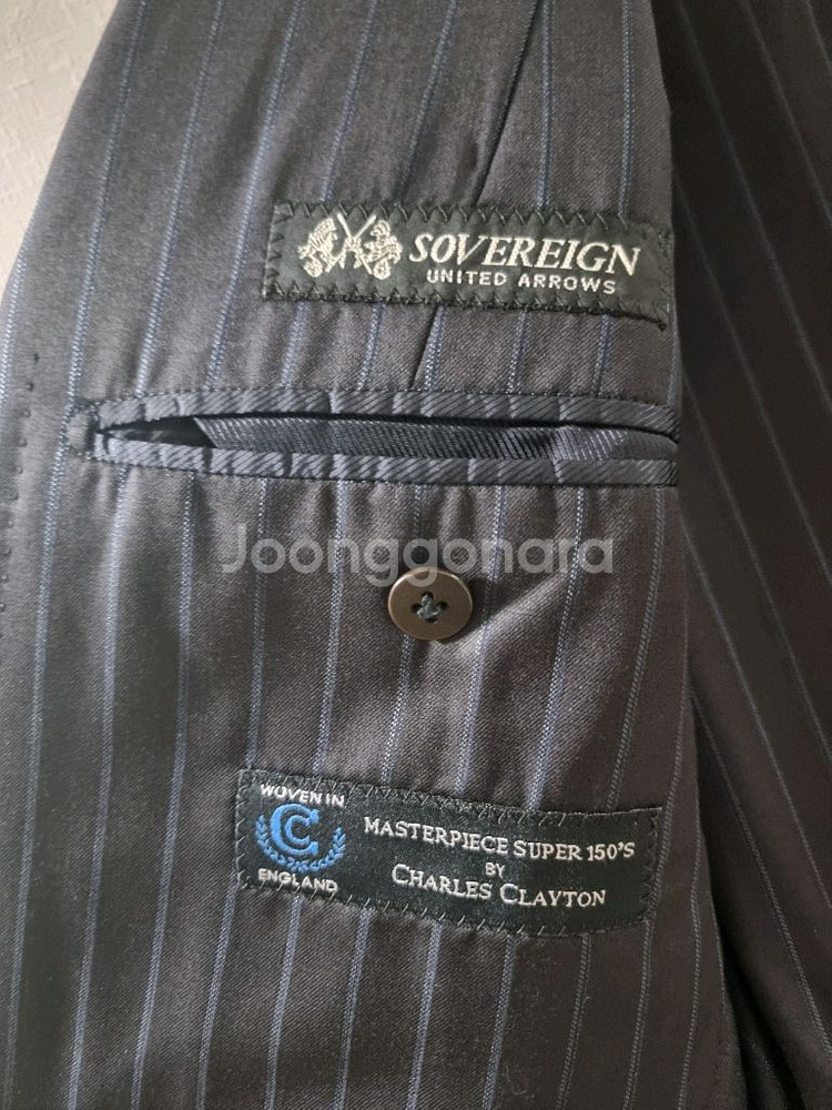 소버린 찰스 클레이튼 다크네이비 스트라이프 수트--7