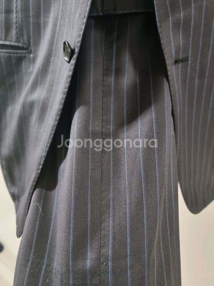 소버린 찰스 클레이튼 다크네이비 스트라이프 수트--6