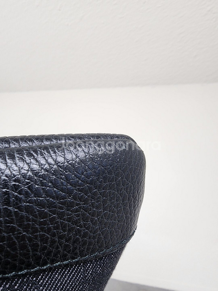 구찌 블랙 GG 로고 PVC 크로스백 509635--2