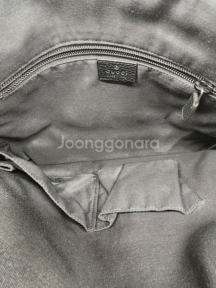 구찌 블랙 GG 로고 PVC 크로스백 509635--6