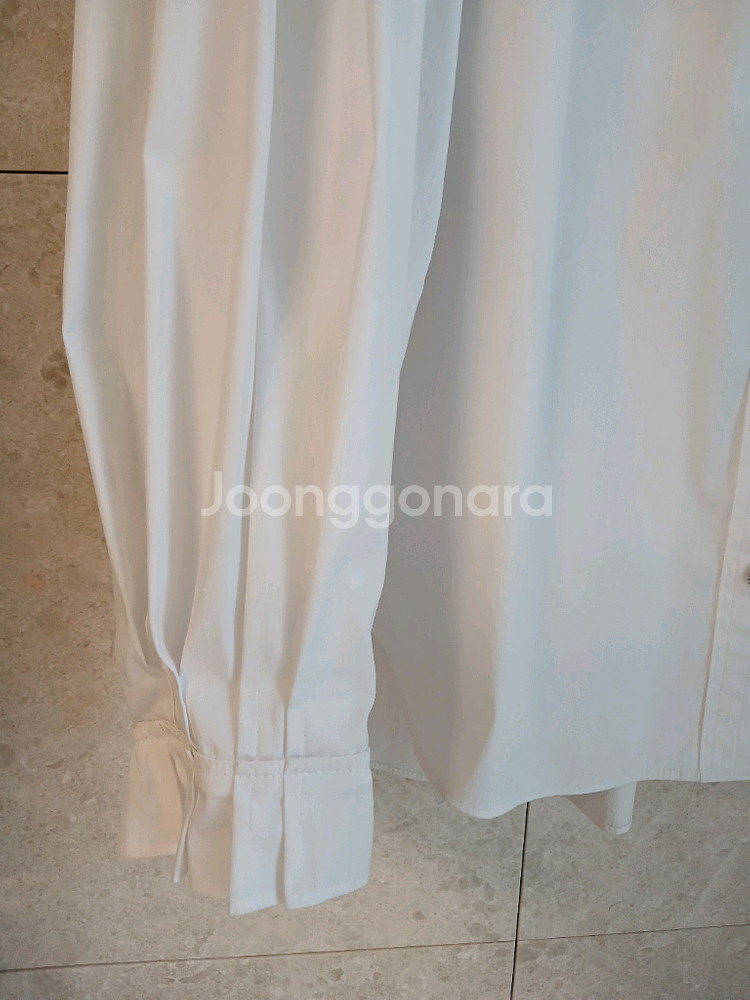 마인 화이트블라우스--6