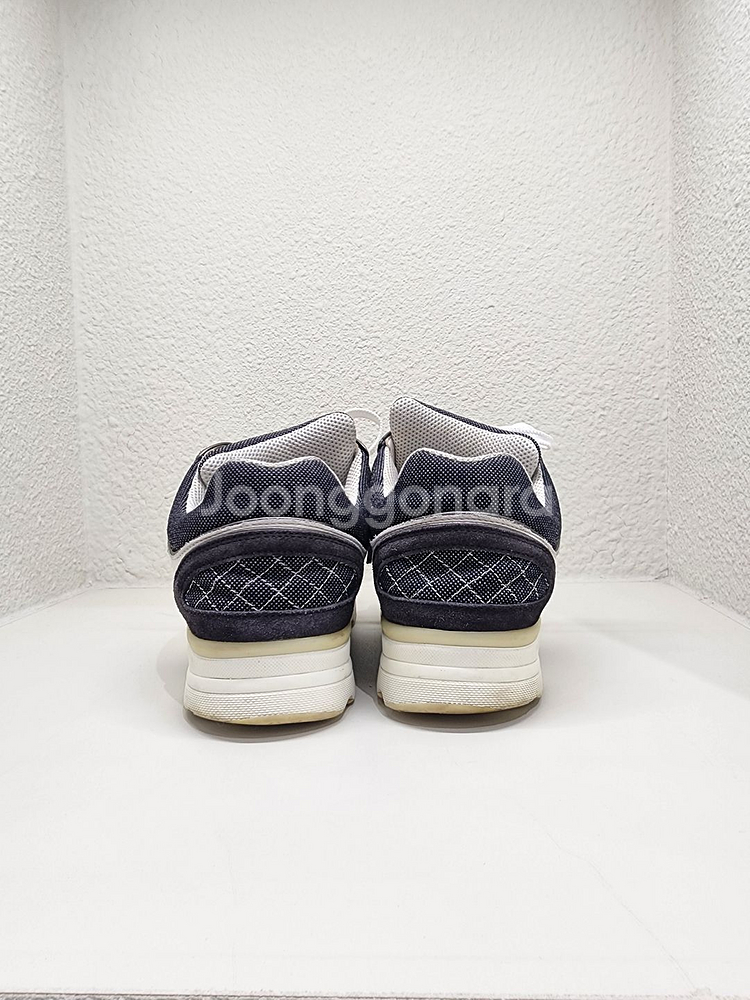 샤넬 그레이 CC로고 크루즈 스니커즈 G26582 35--2