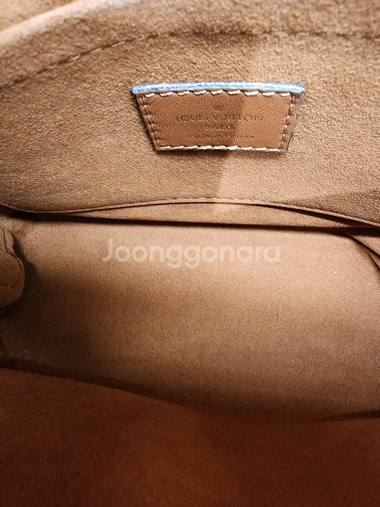 루이비통 브라운 록키 BB M44654--8