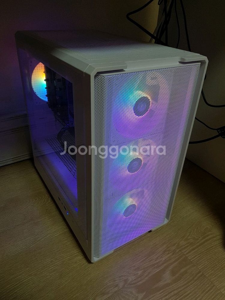 화이트 컴퓨터 Ryzen 9600x RTX3060 B6--3