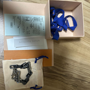 루이비통 모노그램 체인 팔찌 (M00686)