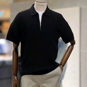 브랜드 남성반팔니트110사이즈 텝달린새제품 팝니다.