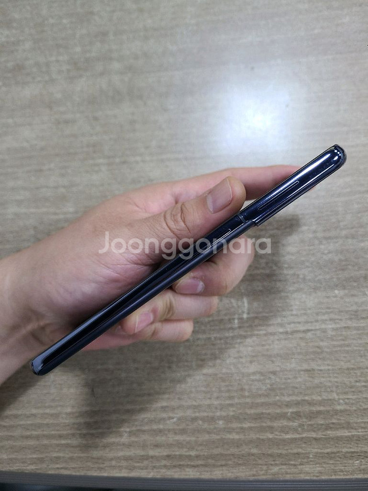 갤럭시S21 256G 무잔상 액정무기스 상태굿 중고폰--5