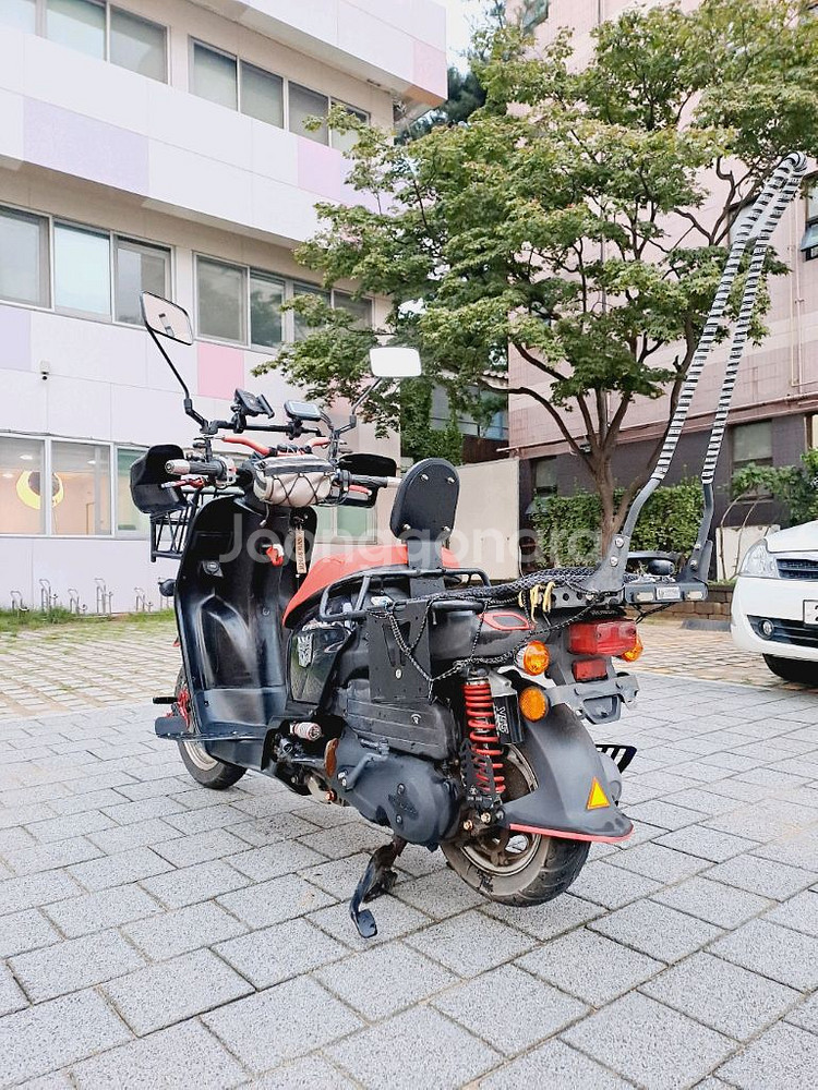 다수튜닝 19년식 혼다 벤리110 오토바이--4