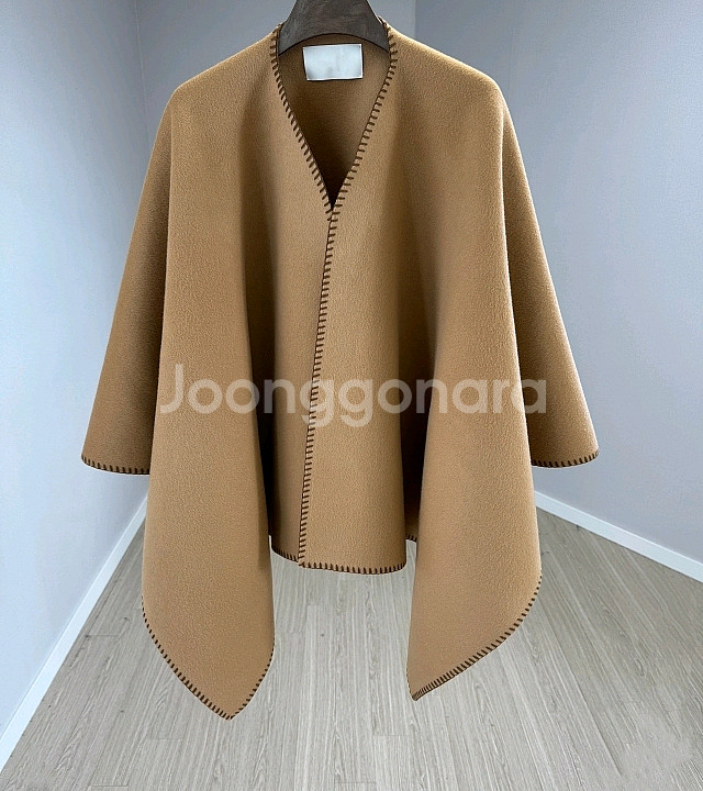 울 핸드메이드 숄 코트 카멜 새상품--0