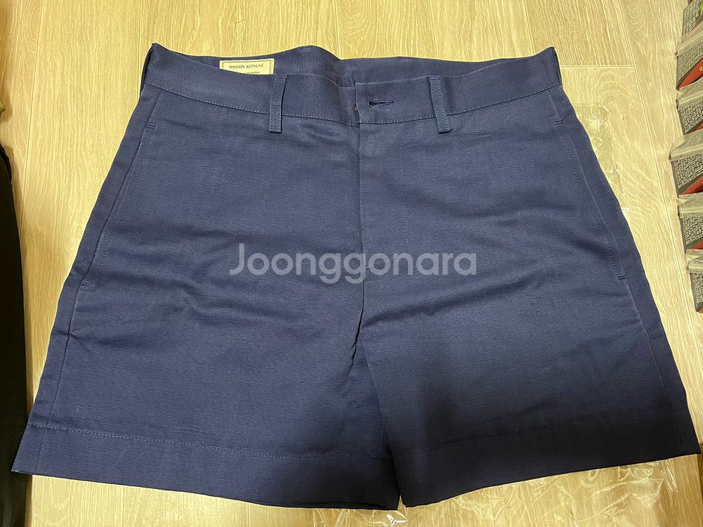 메종키츠네 캐주얼 쇼츠 (네이비)--1