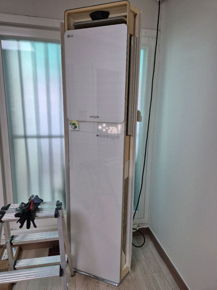 LG 투인원 에어컨 // 엘지 2in1 에어컨 이미지