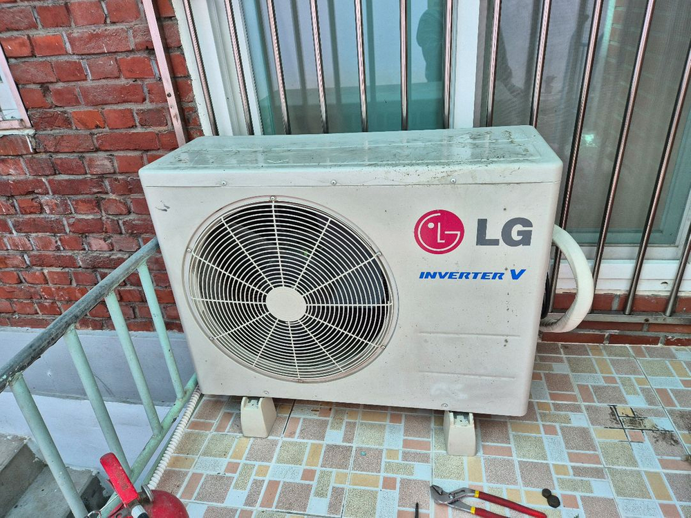 LG 투인원 에어컨 // 엘지 2in1 에어컨 이미지