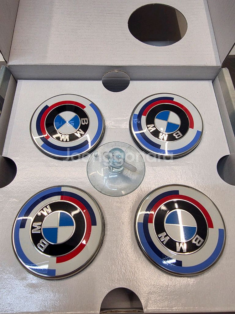 BMW 50주년 휠 센터캡 4개 한 세트 (택포--0