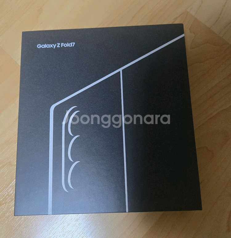 갤럭시 폴드7 자급제 1t 512G 미개봉 팔아요--0
