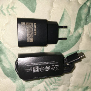 새것삼성정품 새상품 25W초고속충전기세트(어댑터+케이블