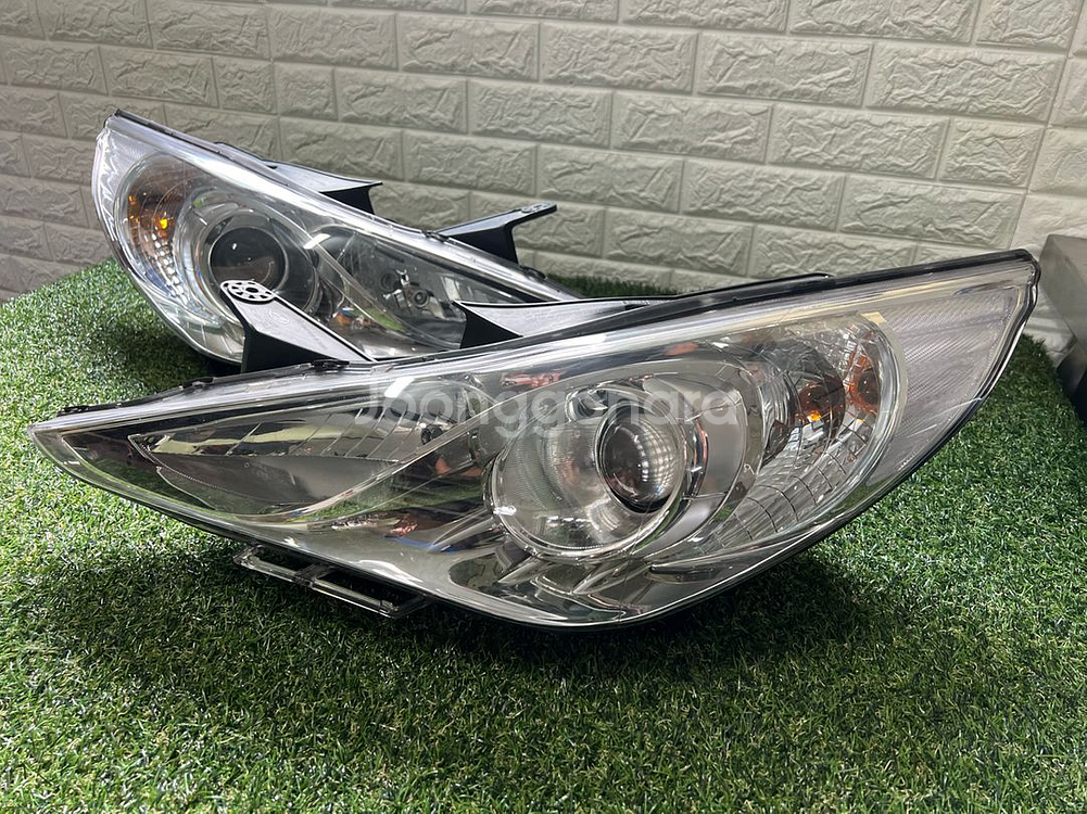 YF쏘나타 일반 라이트1대분 셋트팝니다--2