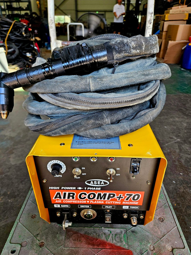 국산 아세아 프라즈마절단기 콤프레샤내장형/중고용접기 이미지