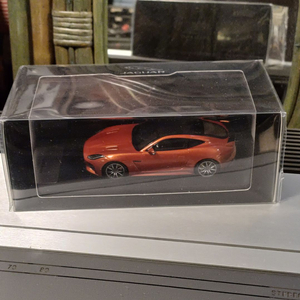 TSM 재규어 F타입 SVR쿠페 딜러버전 1:43