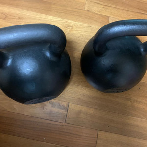 케틀벨 56kg 48kg