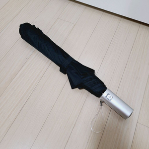 니 NII 블랙 2단 자동 우산 생활용품 로고 검정색