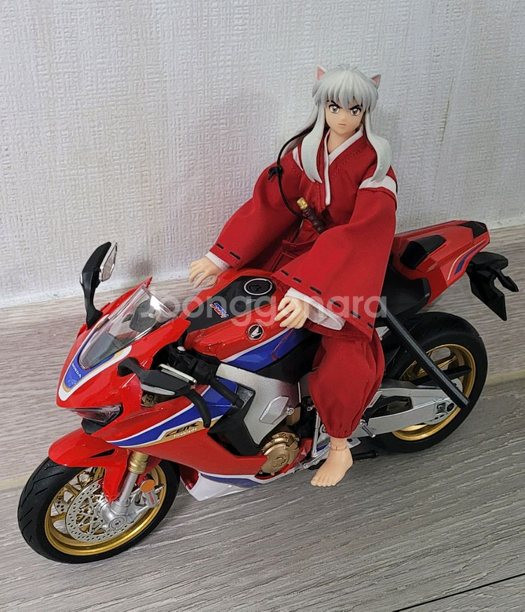 오토바이 피규어 혼다 CBR1000RR 1:9--0