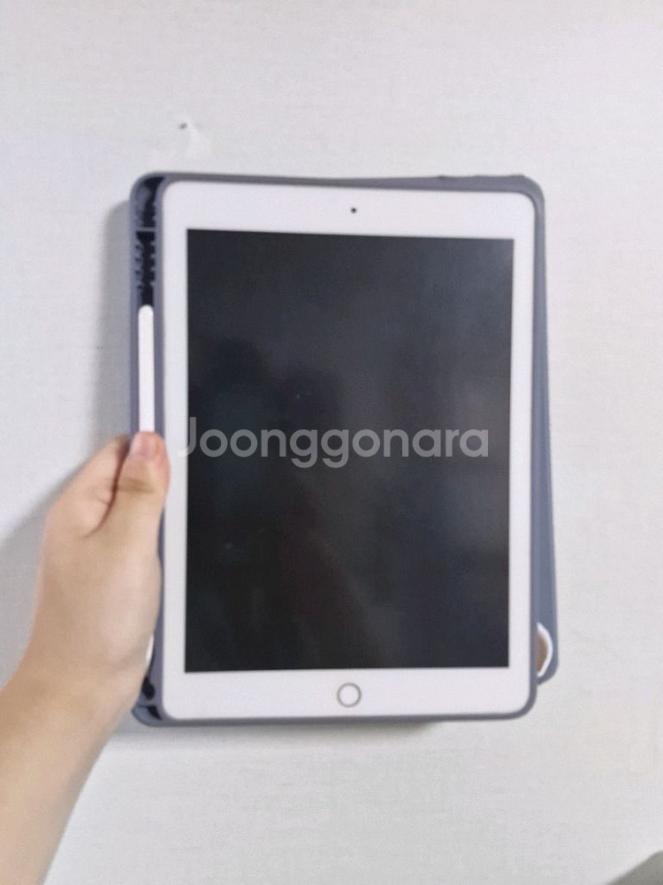 아이패드 6세대 32기가 + 에어팟짭 + 펜슬 일괄--1