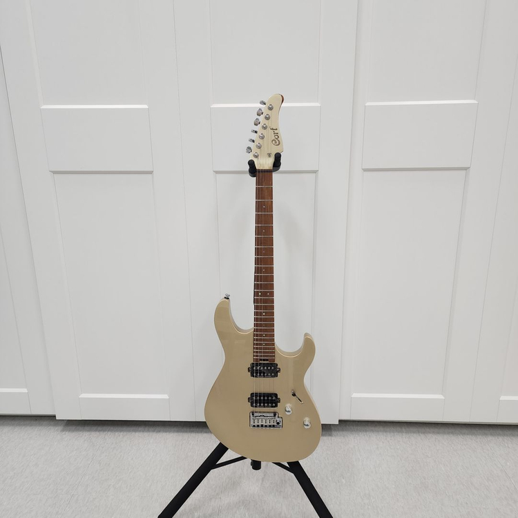 콜트 프리미엄 일렉기타 G300 Pro 골드--1