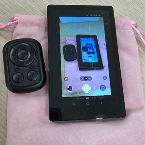 맥세이프 셀피스크린 + 블루투스 리모컨 팝니다.