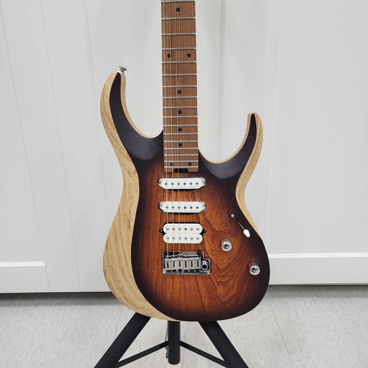 콜트 일렉기타 X700 Triality OPVB--2