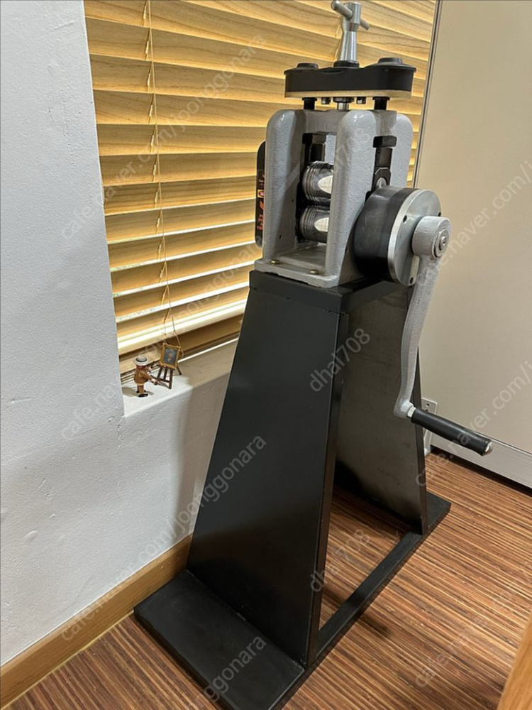 귀금속 세공 태흥 (국산)수동 롤러 압연기 -유럽형 9--0