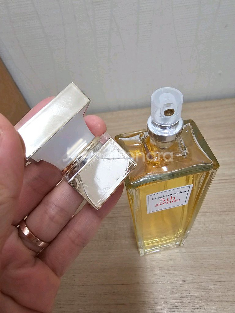 명품 향수 중고로 판매합니다~(엘리자베스아덴 등)--2