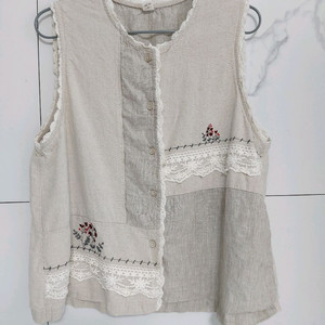 레이스배색 조끼