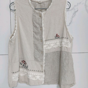 레이스배색 조끼