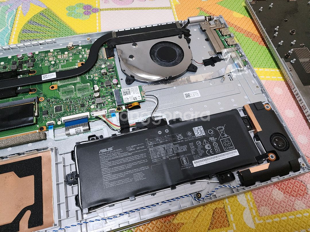 Asus vivobook 17 x712 고장부품용--5