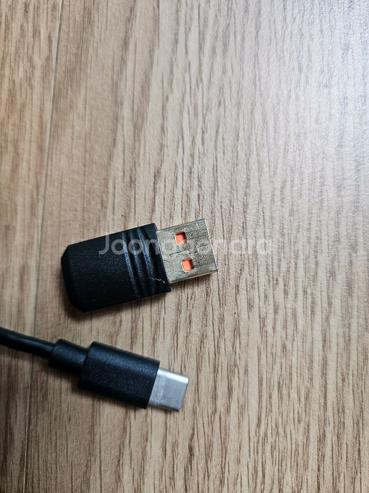 크리에이티브 페블 v3 블랙 스피커--3