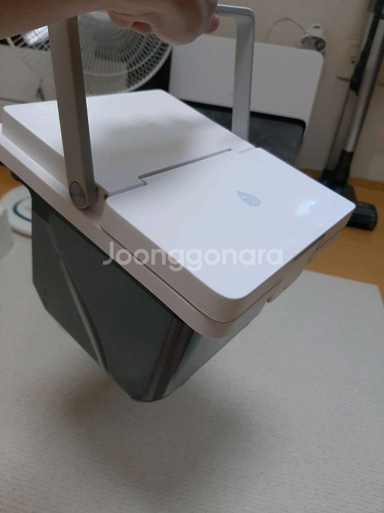 로보락 S8 로봇청소기 판매합니다.--8